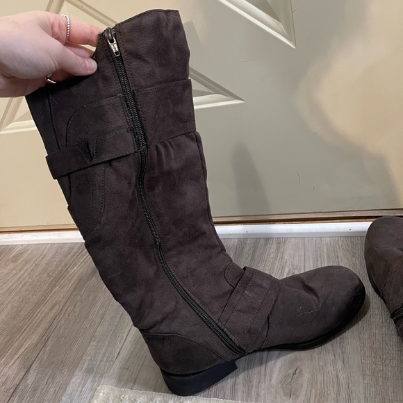 Bongo Tall Boots - Picture 4 of 6